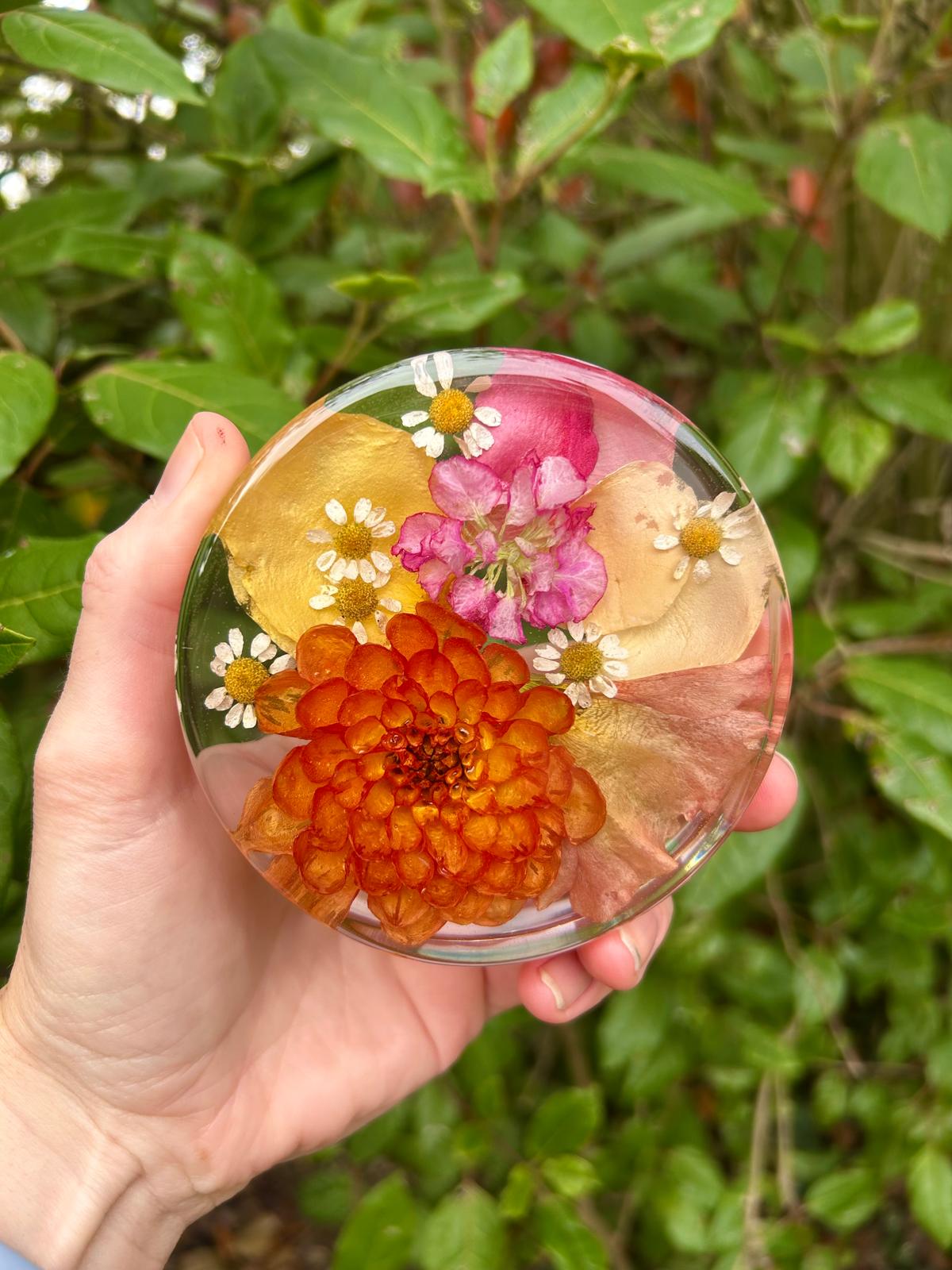 Preserved flowers in resin